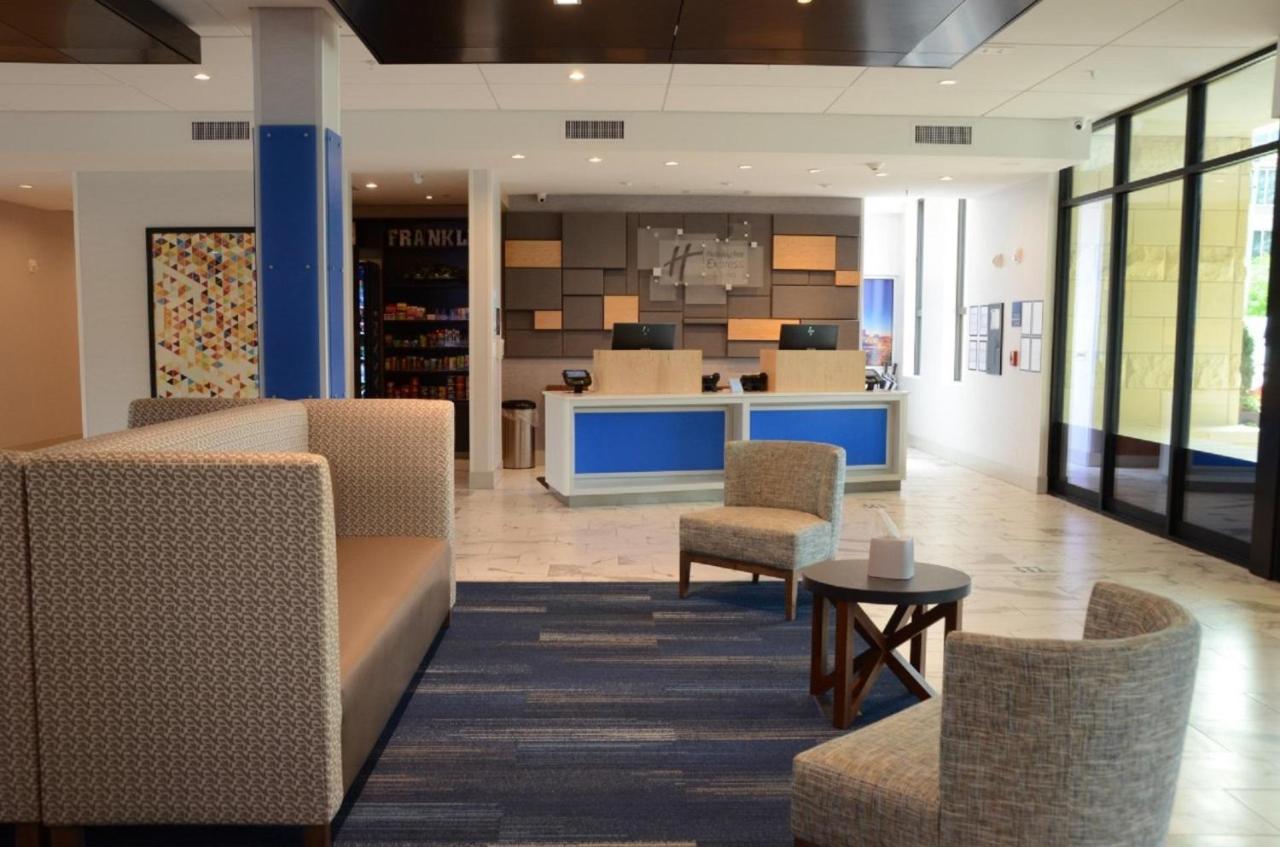 Holiday Inn Express & Suites Franklin - Berry Farms By Ihg Buitenkant foto