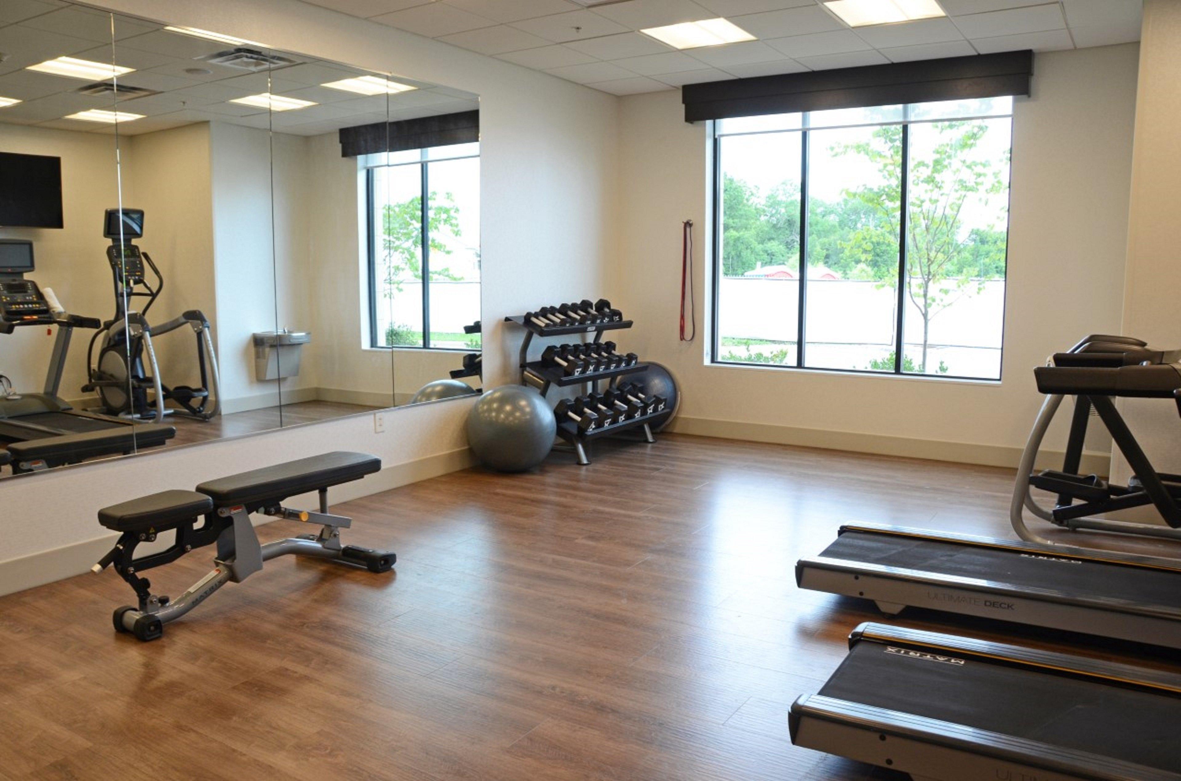 Holiday Inn Express & Suites Franklin - Berry Farms By Ihg Buitenkant foto