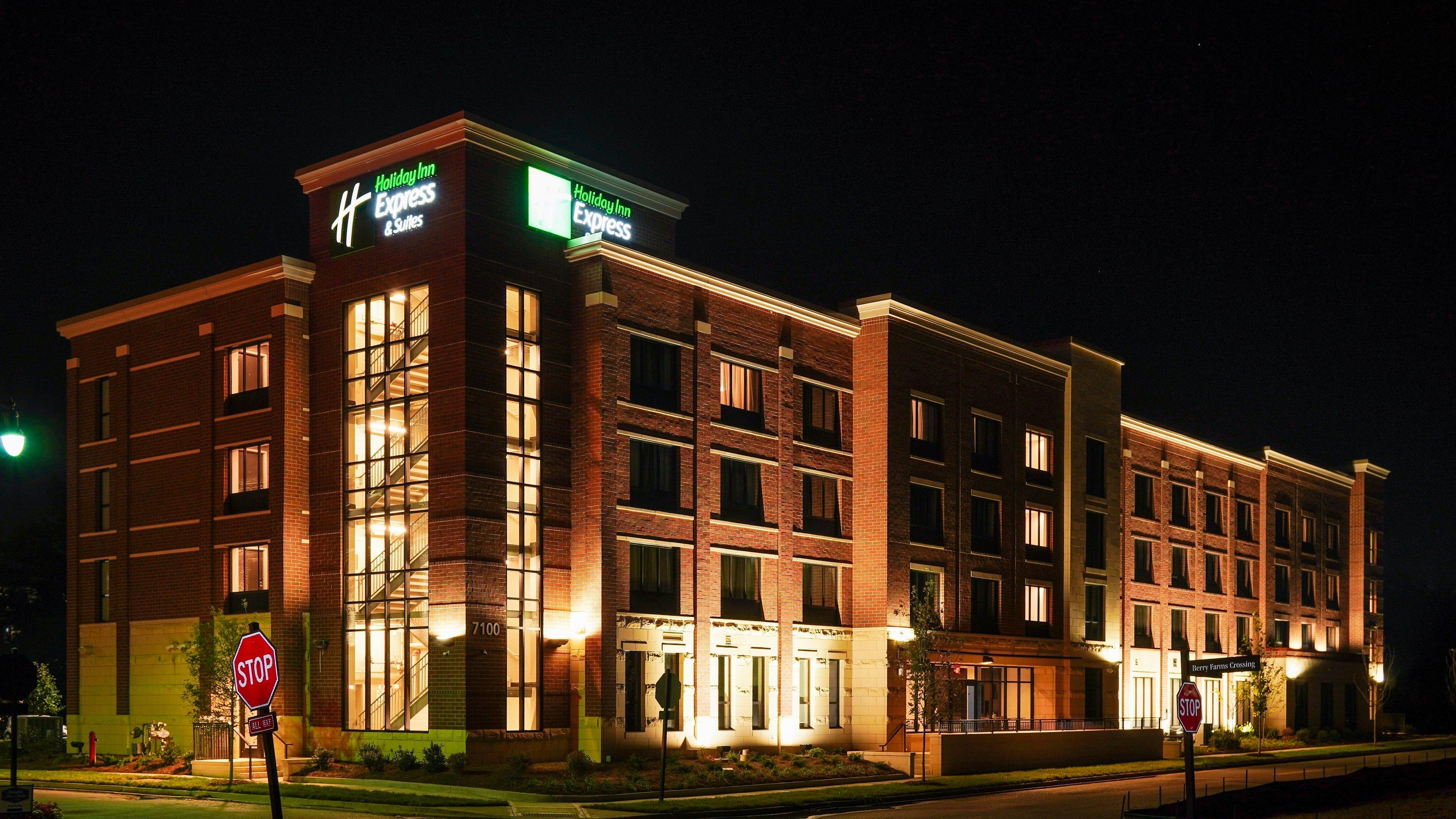 Holiday Inn Express & Suites Franklin - Berry Farms By Ihg Buitenkant foto