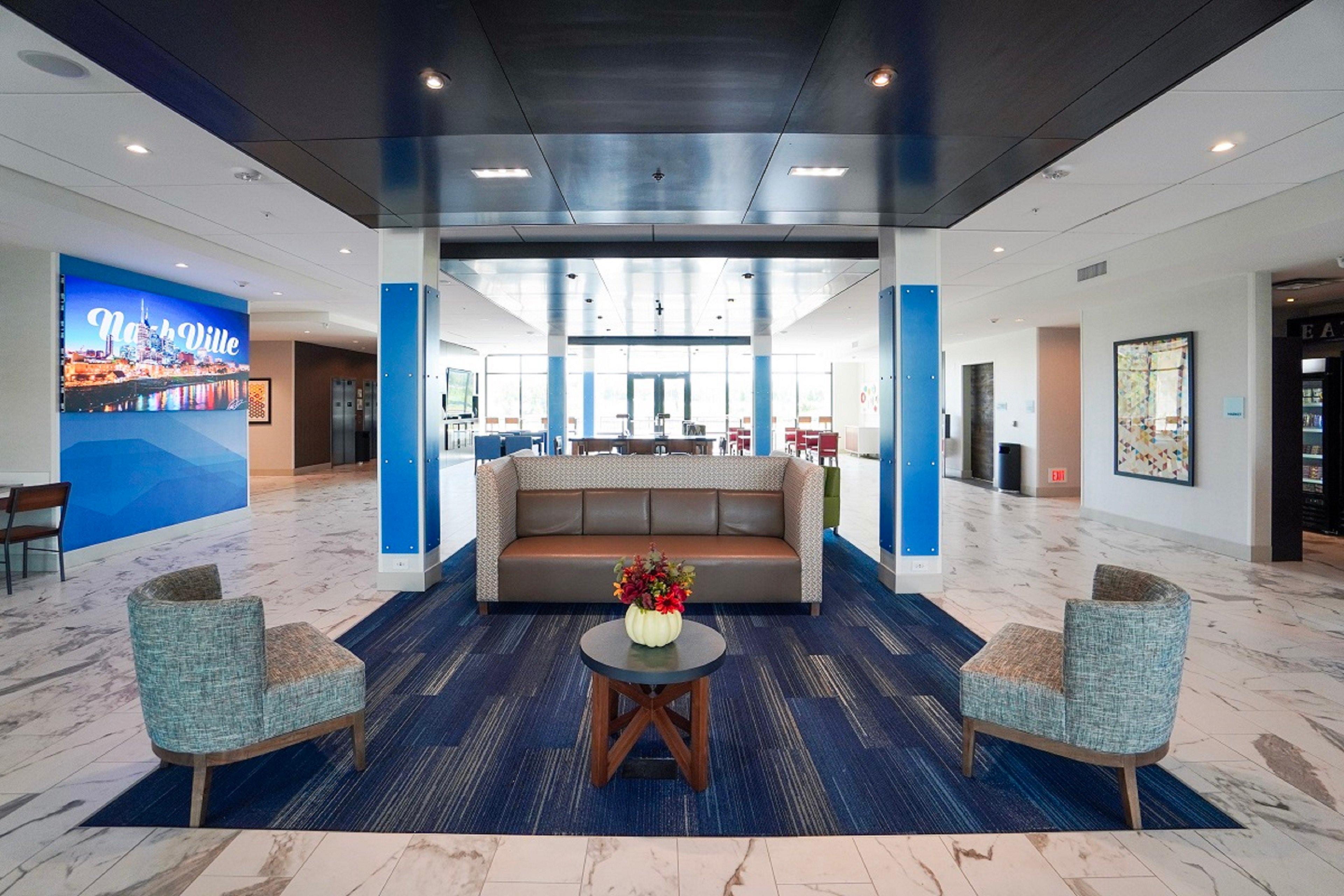 Holiday Inn Express & Suites Franklin - Berry Farms By Ihg Buitenkant foto